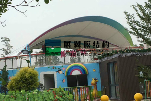 廈門海滄兒童公園張拉膜結(jié)構(gòu)看臺工程